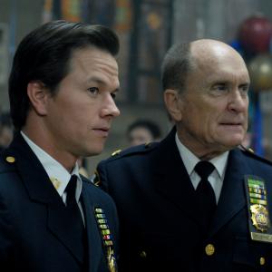 Still of Mark Wahlberg and Robert Duvall in We Own the Night (2007)