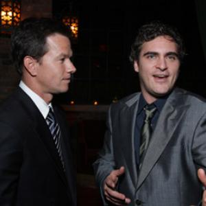 Mark Wahlberg and Joaquin Phoenix at event of We Own the Night 2007