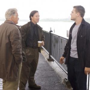 Still of Leonardo DiCaprio, Mark Wahlberg and Martin Sheen in Infiltruoti (2006)