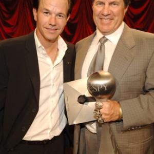 Mark Wahlberg and Bill Belichick at event of ESPY Awards (2005)