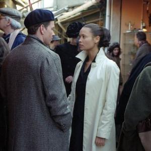 Still of Mark Wahlberg and Thandie Newton in Tiesa apie Carli (2002)