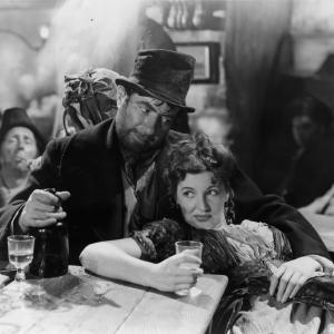 Still of Robert Newton and Kay Walsh in Oliver Twist 1948