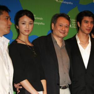 Ang Lee, Joan Chen, Tony Chiu Wai Leung, Leehom Wang and Wei Tang at event of Se, jie (2007)