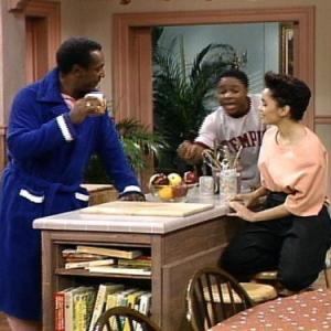 Still of Lisa Bonet, Bill Cosby and Malcolm-Jamal Warner in The Cosby Show (1984)