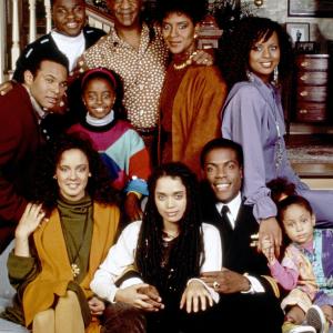 Still of Lisa Bonet, Bill Cosby, Tempestt Bledsoe, Sabrina Le Beauf, Geoffrey Owens, Joseph C. Phillips, Keshia Knight Pulliam, Phylicia Rashad, Raven-Symoné and Malcolm-Jamal Warner in The Cosby Show (1984)