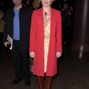 Cynthia Watros at event of A Girl Thing 2001