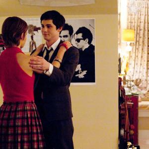 Still of Logan Lerman and Emma Watson in The Perks of Being a Wallflower (2012)