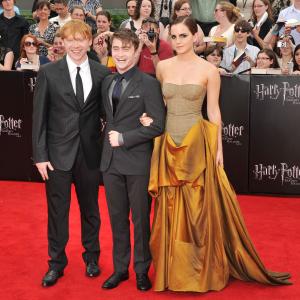 Rupert Grint Daniel Radcliffe and Emma Watson at event of Haris Poteris ir mirties relikvijos 2 dalis 2011
