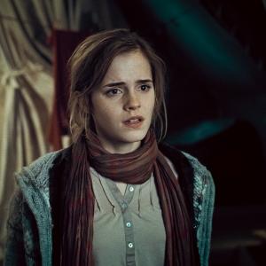 Still of Emma Watson in Haris Poteris ir mirties relikvijos 1 dalis 2010