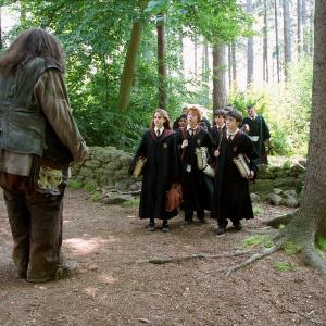 Still of Robbie Coltrane Rupert Grint Daniel Radcliffe and Emma Watson in Haris Poteris ir Azkabano kalinys 2004