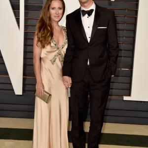 Edward Norton and Shauna Robertson at event of The Oscars 2015