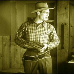 Ted Wells in The Phantom Cowboy (1935)