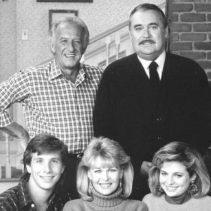 Ilene Graff, Christopher Hewett, Rob Stone, Bob Uecker and Tracy Wells in Mr. Belvedere (1985)