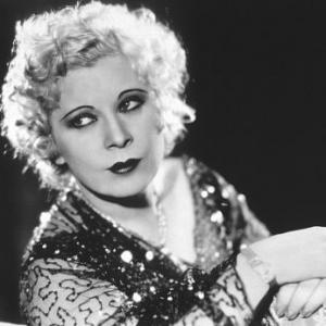 Mae West Night After Night 1933 Paramount