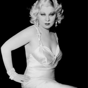 Mae West in Night After Night 1932 Paramount IV