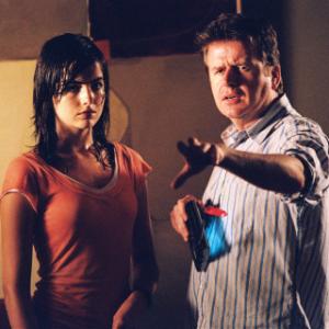 Still of Camilla Belle and Simon West in Nepazistamojo skambutis (2006)
