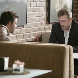Still of Hugh Laurie and Michael Weston in Hausas 2004