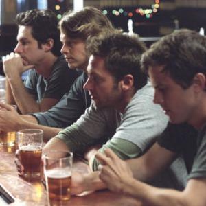 Still of Casey Affleck, Zach Braff, Eric Christian Olsen and Michael Weston in The Last Kiss (2006)