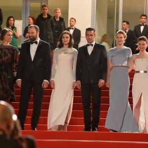Rachel Weisz, Colin Farrell, Yorgos Lanthimos, Ben Whishaw, Angeliki Papoulia, Jessica Barden, Léa Seydoux and Ariane Labed at event of The Lobster (2015)