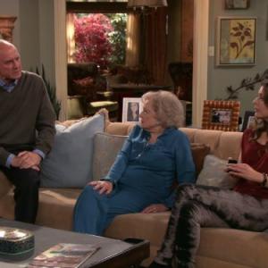 Still of Jane Leeves Alan Dale and Betty White in Hot in Cleveland 2010