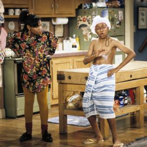 Still of Jaleel White and Kellie Shanygne Williams in Family Matters 1989