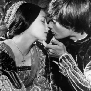 Still of Olivia Hussey and Leonard Whiting in Romeo and Juliet 1968