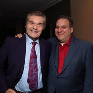Jeff Garlin and Fred Willard at event of The 66th Annual Golden Globe Awards 2009