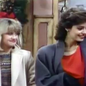 JoAnn Willette Star Andreeff in FACTS OF LIFE Christmas in the Big House