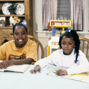 Still of Jaimee Foxworth and Kellie Shanygne Williams in Family Matters (1989)