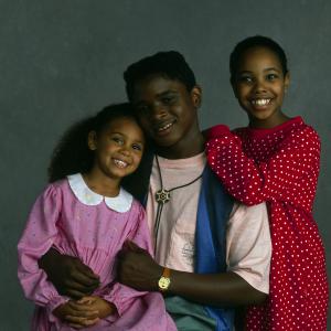 Still of Valerie Jones Darius McCrary and Kellie Shanygne Williams in Family Matters 1989