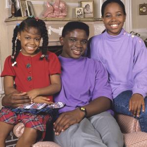 Still of Jaimee Foxworth Darius McCrary and Kellie Shanygne Williams in Family Matters 1989