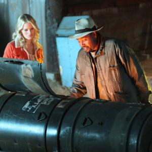Still of Joelle Carter and Mykelti Williamson in Justified (2010)