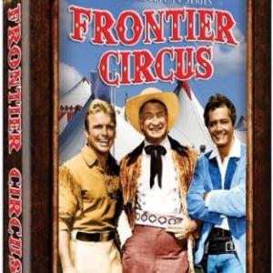 John Derek Richard Jaeckel and Chill Wills in Frontier Circus 1961