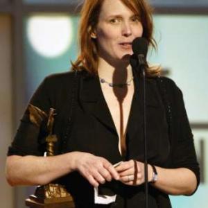 Erin Cressida Wilson accepts the Independent Spirit Award (Best First Screenplay) for 