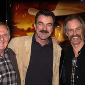 Tom Selleck Keith Carradine and Simon Wincer at event of Monte Walsh 2003