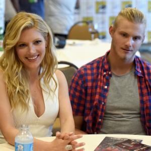 Katheryn Winnick and Alexander Ludwig at event of Vikings (2013)