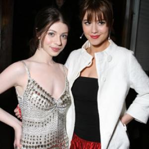 Michelle Trachtenberg and Mary Elizabeth Winstead at event of Black Christmas 2006