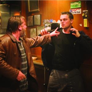 Still of Matt Damon and Ray Winstone in Infiltruoti 2006