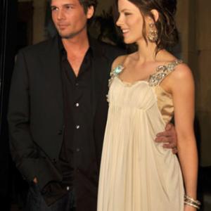 Kate Beckinsale and Len Wiseman at event of Snow Angels 2007
