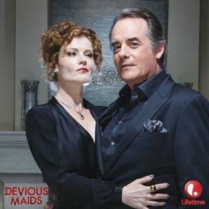Rebecca Wisocky and Tom Irwin as Evelyn and Adrian Powell in Devious Maids