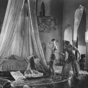 Still of Douglas Fairbanks, Julanne Johnston and Anna May Wong in The Thief of Bagdad (1924)