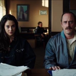 Still of Christopher Meloni and Shailene Woodley in White Bird in a Blizzard 2014