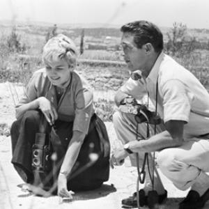 Paul Newman and Joanne Woodward on location in Israel during the making of Exodus 1960 United Artists