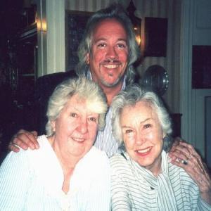 Broadway The Golden Age director Rick McKay with cast members Maureen Stapleton and Fay Wray