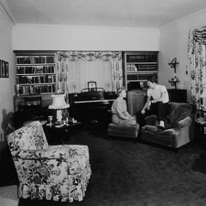 Ronald Reagan and wife Jane Wyman at home C 1946