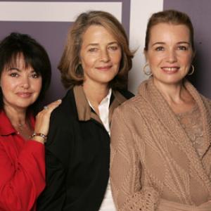 Charlotte Rampling, Louise Portal and Karen Young at event of Vers le sud (2005)