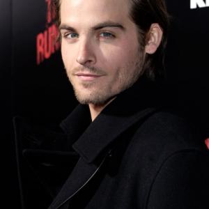 Kevin Zegers at event of The Runaways (2010)