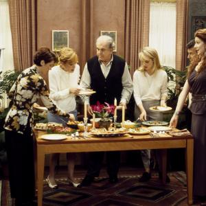 Still of Helen Hunt, Robin Bartlett, Cynthia Harris and Louis Zorich in Mad About You (1992)