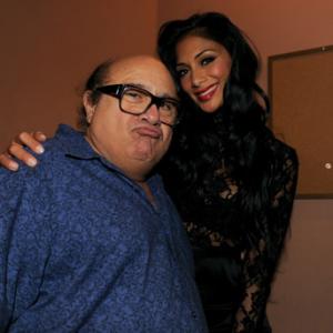 Danny DeVito and Nicole Scherzinger at event of The Rocky Horror Picture Show (1975)
