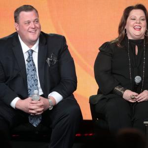 Melissa McCarthy and Billy Gardell